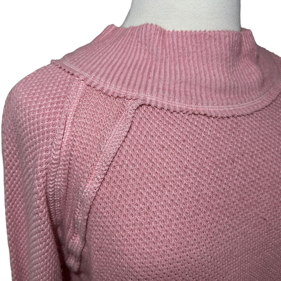 Free People Waffle Knit Oversized Mock Neck Sweater Faded Coral Women XS NWT - Picture 7 of 12